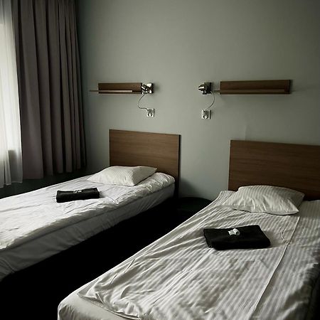 Hostel Azymut Września 外观 照片
